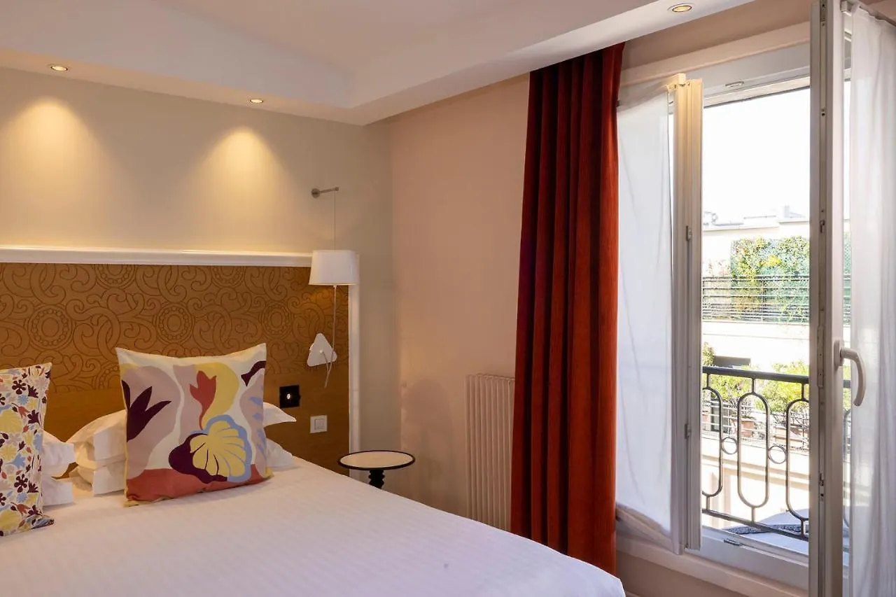 Hotell Elysees 8 3*
