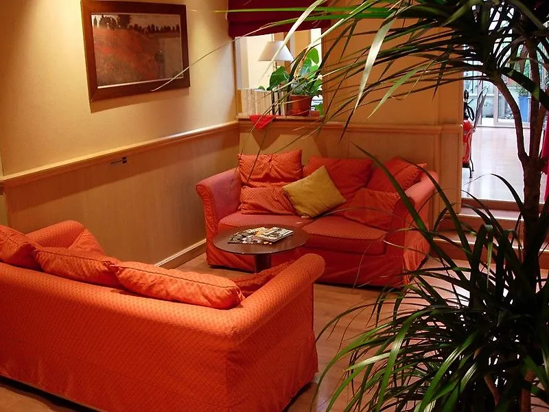Hotell Elysees 8 3*