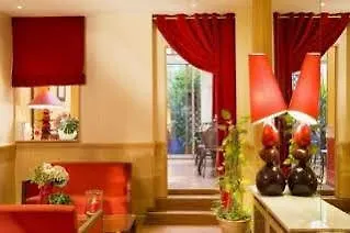 Elysees 8 Hotell 3*