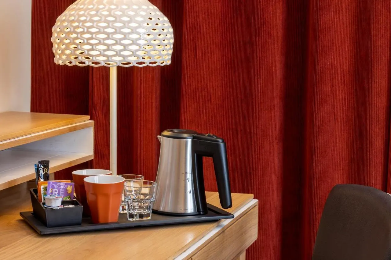 Elysees 8 Hotel 3*