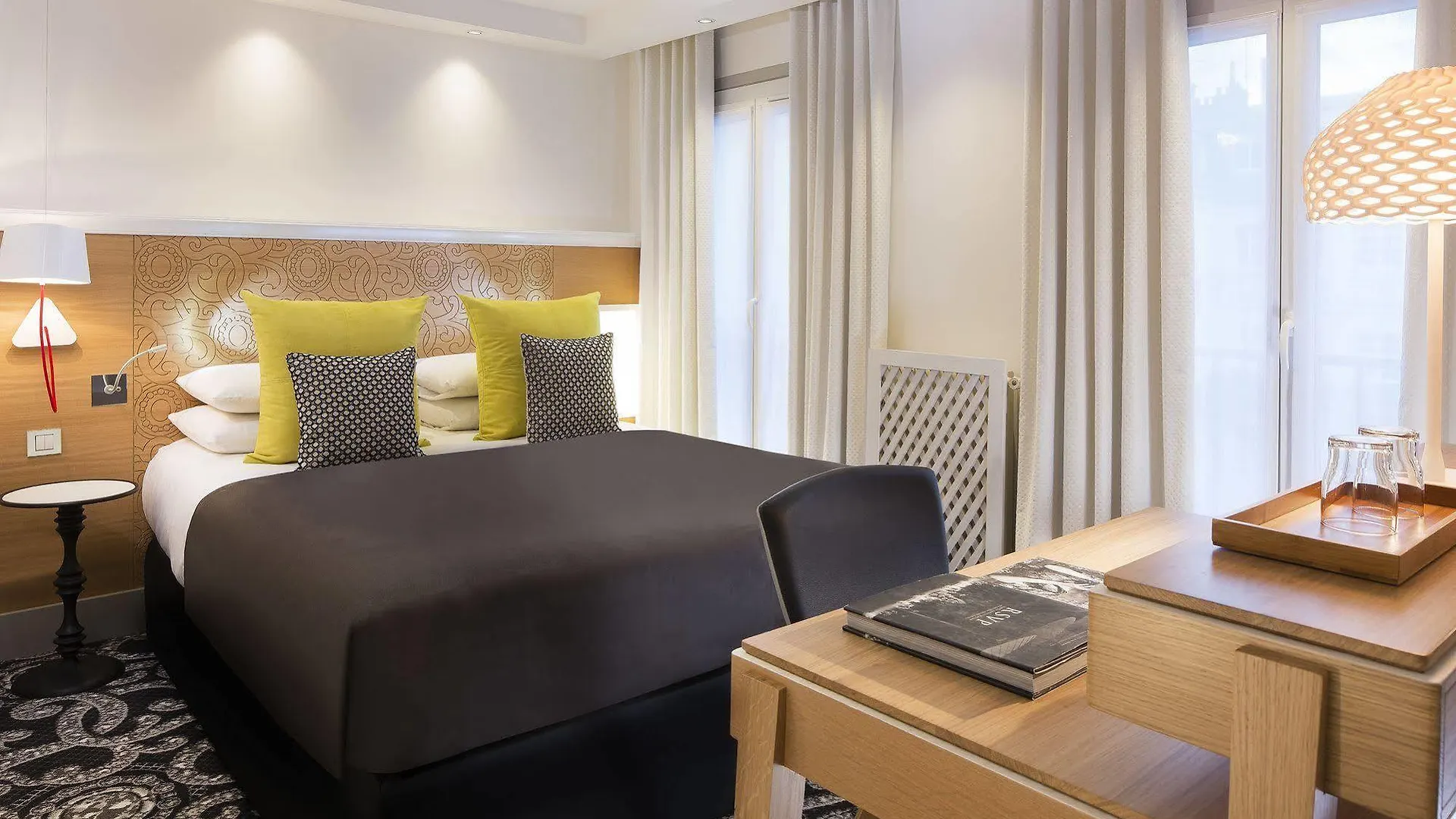 Hotel Elysees 8 Paris